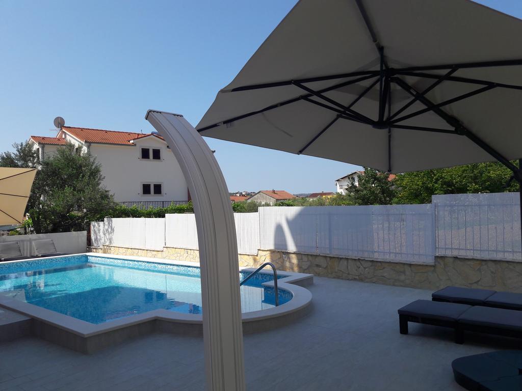 Villa Ferias Trogir Buitenkant foto