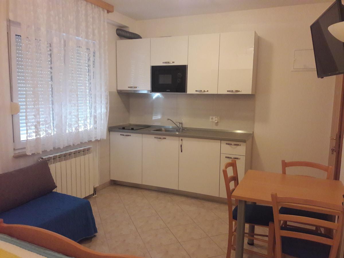 Villa Ferias Trogir Buitenkant foto